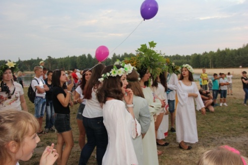 СВЯТА КУПАЛЛЕ НА ПЛЯЖЫ «ПАЎДНЁВЫ» (фотарэпартаж)