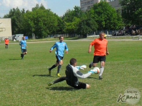 Футбол. Чисть выигрывает у Червеня, Молодечно – у Дзержинска, Вилейка играет вничью со Старыми Дорогами (ФОТО)