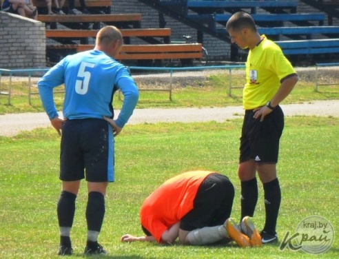 Футбол. Чисть выигрывает у Червеня, Молодечно – у Дзержинска, Вилейка играет вничью со Старыми Дорогами (ФОТО)