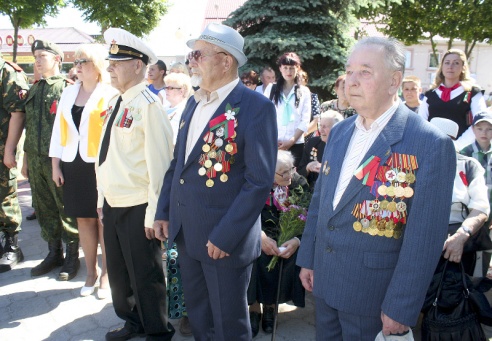 Пастаўчане адзначылі галоўнае свята краіны (+фота)