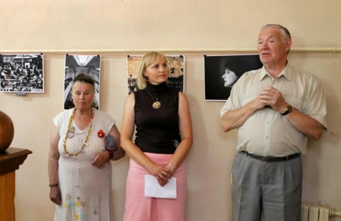 В витебском Задвинье открылись сразу две выставки: российских фотохудожников и белорусских мастеров художественного текстиля