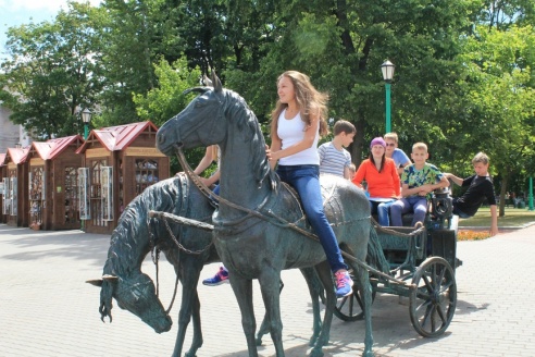 Отдел образования при поддержке Слуцкой епархии провели детям «Браславская одиссею»