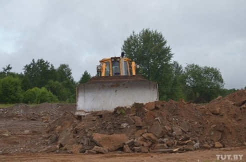 В Воложинском районе в этом году снесли 26 зданий, в Вилейском районе – 57 сельхозобъектов и 28 жилых домов (ФОТО)