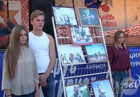 ФОТО- и ВИДЕОФАКТ: Фотовыставка «Мы молодые» в Глубоком 16 июля