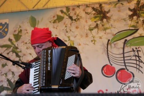 Гран-при конкурса баянистов «А гармонік грае, грае» в Глубоком выиграл Юрий Стрельченко (ФОТО, ВИДЕО)