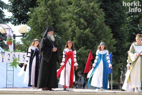 Мстиславлский фэст-2015: средневековое шествие, батлейка и город мастеров