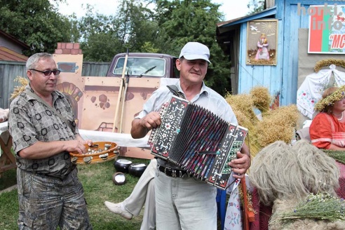 Мсціслаўскі фэст-2015: поросячьи бега, турнир лучников и орудия пыток