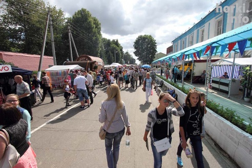 Мсціслаўскі фэст-2015: поросячьи бега, турнир лучников и орудия пыток