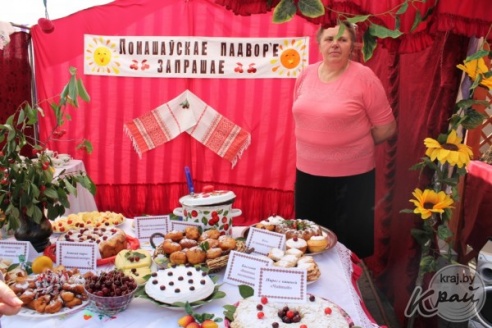 Подворье Подсвильского сельсовета признано лучшим на «Вишневом фестивале» в Глубоком (ФОТО)