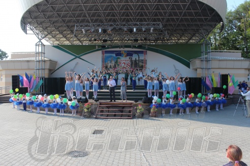 Кобрину 728 лет