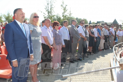 Кобрину 728 лет