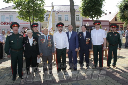 Кобрину 728 лет