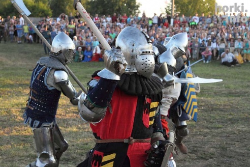 Как в Мстиславль вернулись времена доблестных рыцарей и прекрасных дам