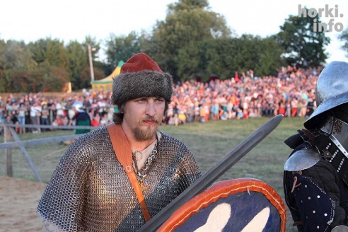 Как в Мстиславль вернулись времена доблестных рыцарей и прекрасных дам