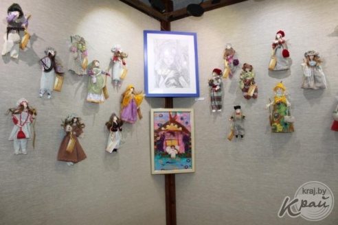 Мастерица из России Алла Егорова на открытии персональной выставки в Вилейке: В душе я остаюсь большим ребенком (ФОТО)