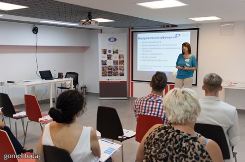 В Гомеле состоялся бесплатный мастер-класс от единственной в Беларуси международной бизнес-школы