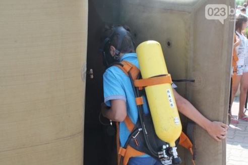 Позитивный экстрим: гомельчане попробовали себя в роли спасателей МЧС