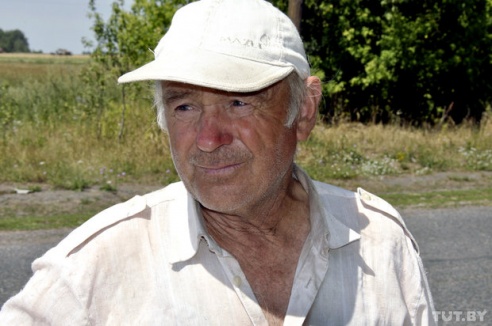 «Наш магазін закрылі, а ён красівы, як лялька»: репортаж TUT.BY из деревни Водовичи, где нет продавца — Гомель сегодня