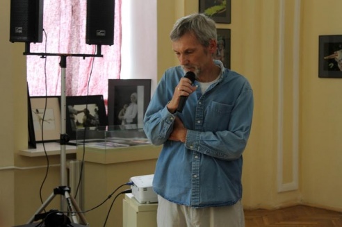 В Витебске работает фотовыставка «100 Мадонн» Сергея Воронина
