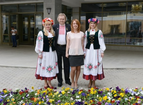 За 6.000 километров