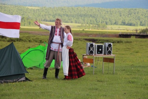 За 6.000 километров