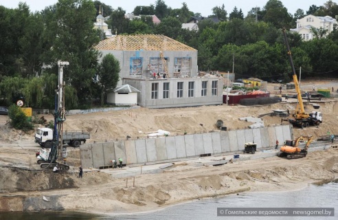 Изюминкой обновленной набережной в Гомеле станет композиция «Маяк»