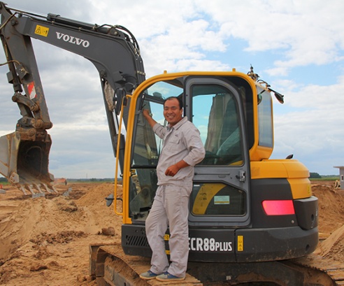 Кітайцы будуюць па Пастаўшчыне падстанцыю