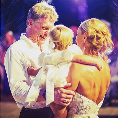 В Сочи поженились пресс-секретарь президента России и фигуристка – теперь в сети обсуждают все платья невесты (ФОТО)