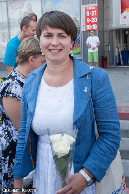 Татьяна Короткевич лично посетила пикеты по сбору подписей в Гомеле