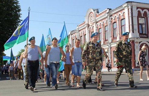 День ВДВ в Бобруйске. Фото