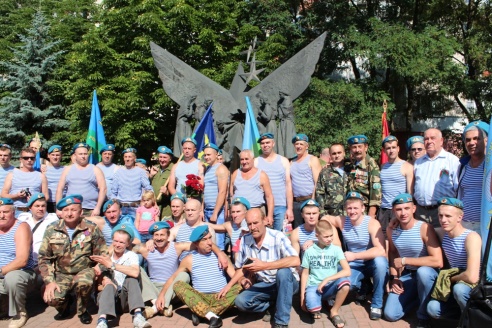 Праздник крылатой пехоты