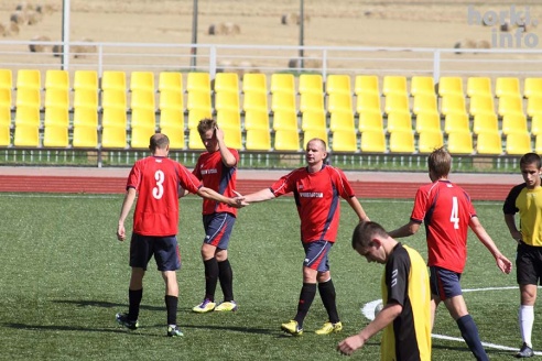 Як Горкі перамаглі Чэрыкаў з лікам 9:0 – 50 яркіх момантаў матча