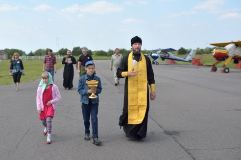 Воздушный крестный лёт