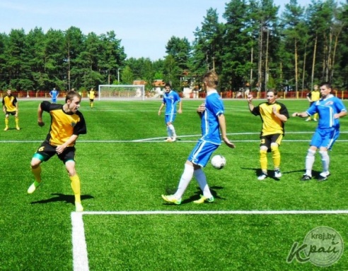 Чистинская «Забудова-Строй» дома выиграла 2:1 у молодечненской ДЮСШ-4 в чемпионате Минской области по футболу (ФОТО)