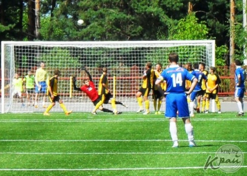 Чистинская «Забудова-Строй» дома выиграла 2:1 у молодечненской ДЮСШ-4 в чемпионате Минской области по футболу (ФОТО)