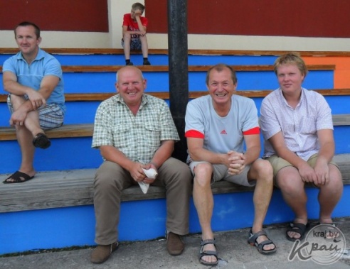 Чистинская «Забудова-Строй» дома выиграла 2:1 у молодечненской ДЮСШ-4 в чемпионате Минской области по футболу (ФОТО)