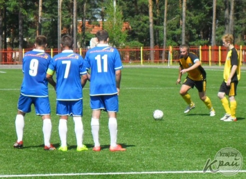 Чистинская «Забудова-Строй» дома выиграла 2:1 у молодечненской ДЮСШ-4 в чемпионате Минской области по футболу (ФОТО)