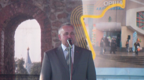 Праздновали строители