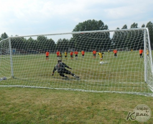 Футбольное дерби «Вилия» (Вилейка) – ДЮСШ-4 (Молодечно) – 0:3 (ФОТО)