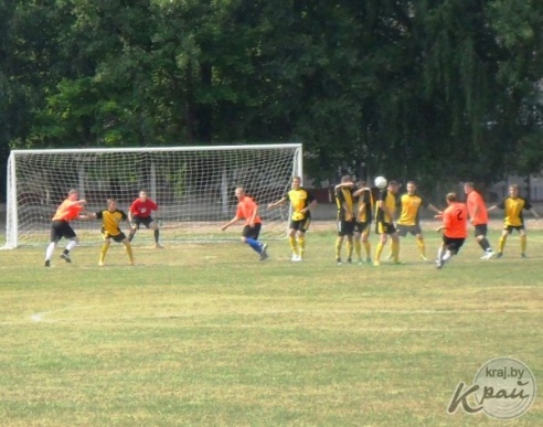 Футбольное дерби «Вилия» (Вилейка) – ДЮСШ-4 (Молодечно) – 0:3 (ФОТО)
