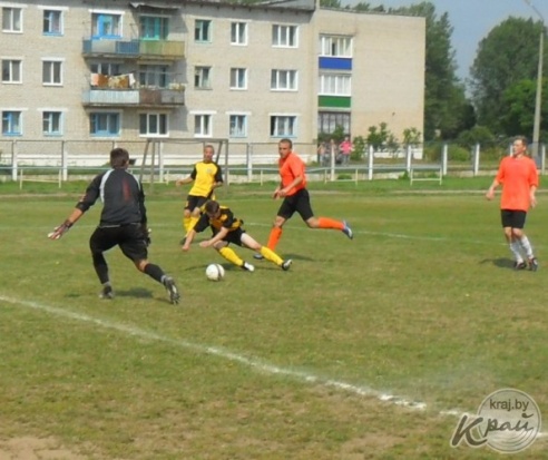 Футбольное дерби «Вилия» (Вилейка) – ДЮСШ-4 (Молодечно) – 0:3 (ФОТО)