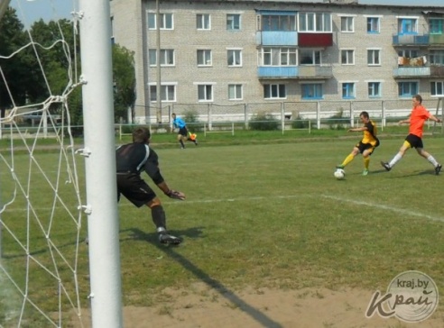 Футбольное дерби «Вилия» (Вилейка) – ДЮСШ-4 (Молодечно) – 0:3 (ФОТО)