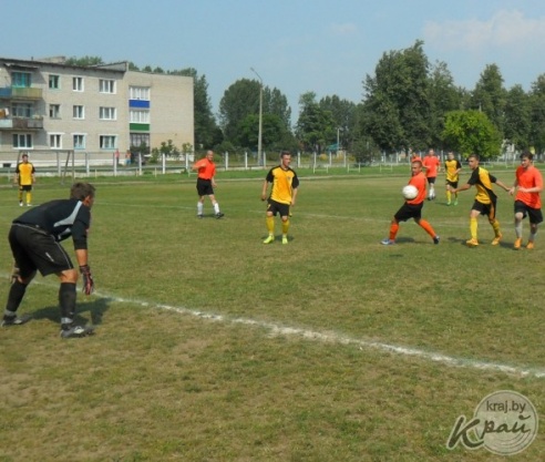 Футбольное дерби «Вилия» (Вилейка) – ДЮСШ-4 (Молодечно) – 0:3 (ФОТО)