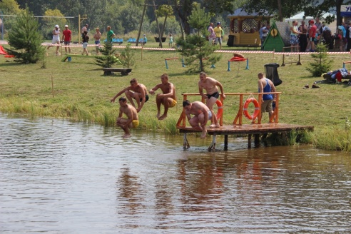 В Ошмянах отметили День строителя