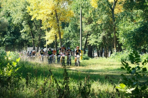 В Гомеле устроили трёхчасовой веломарафон, несмотря на жару