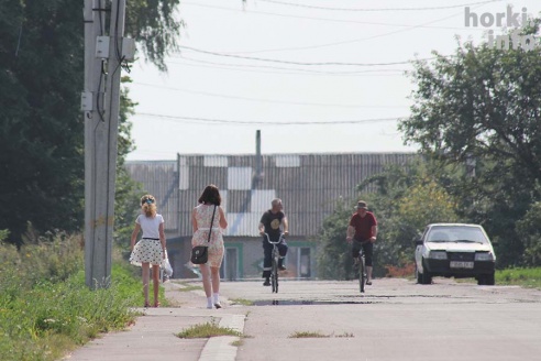 Один знойный день в Горках. 30 фото, от которых станет еще жарче