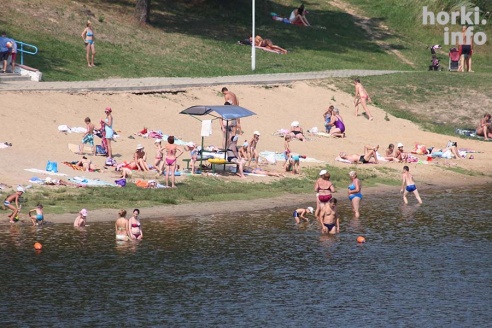 Один знойный день в Горках. 30 фото, от которых станет еще жарче