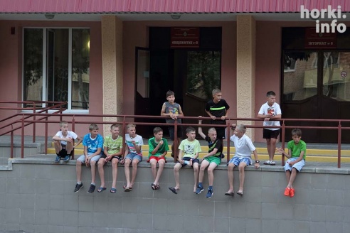 Один знойный день в Горках. 30 фото, от которых станет еще жарче