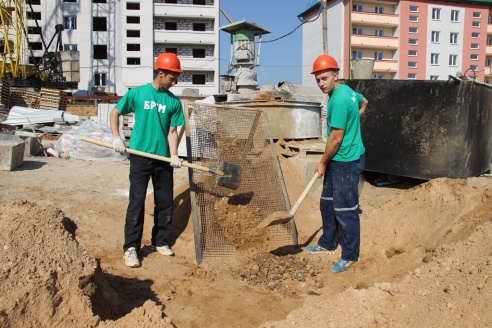 Ашмянская моладзь працуе ў студатрадах