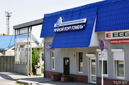 Старый фольварк, дворец с купюры и ржавые суда времен перестройки. Пять причин посетить Гомель